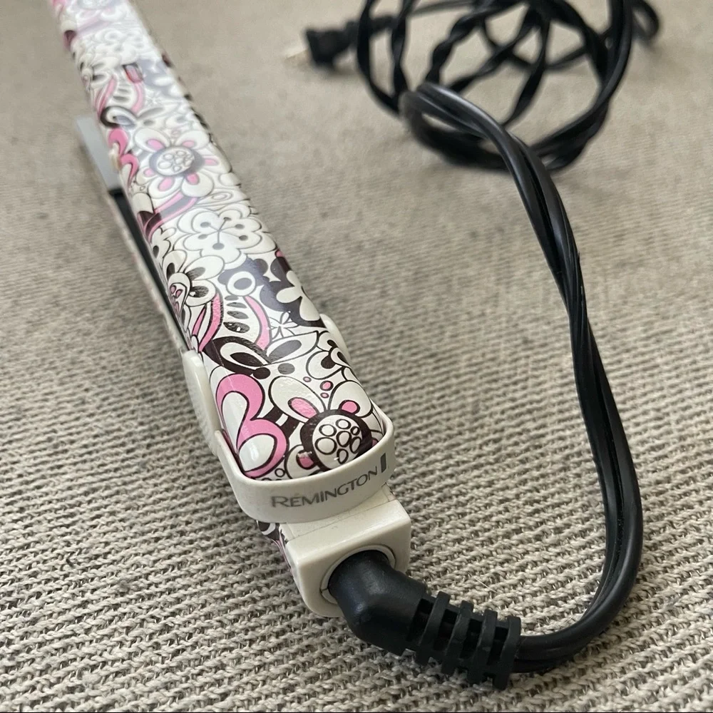 Remington Pink and White Floral Straighter - Picture 4 of 4
